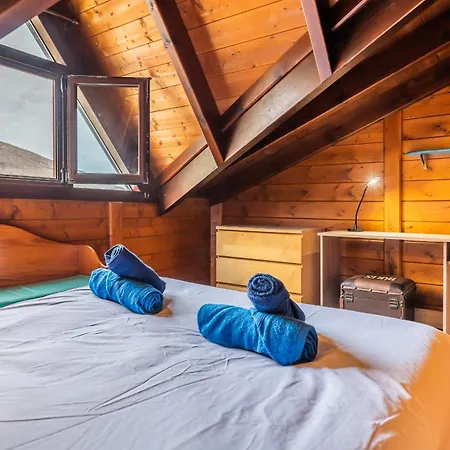4br Wooden House -pool, Views & Parking Candelaria