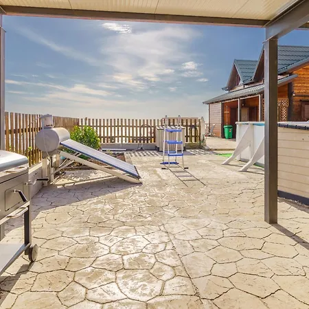 4br Wooden House -pool, Views & Parking Holiday home Candelaria